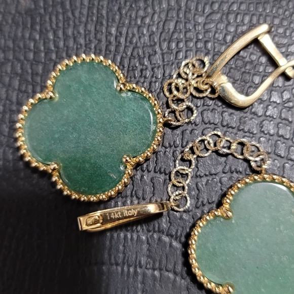 🌟Host pick🌟14K Italian Gold with Green Aquamarine Gemstone - Picture 1 of 3